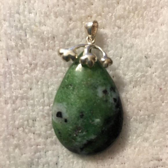 Teardrop Ruby Zoisite Pendant - Picture 4 of 4